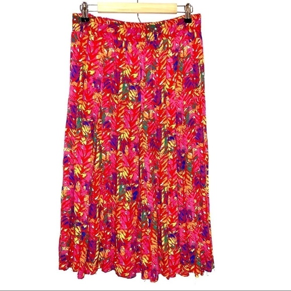Carole LITTLE FLORAL MIDI PLEATED SKIRT - Picture 1 of 2